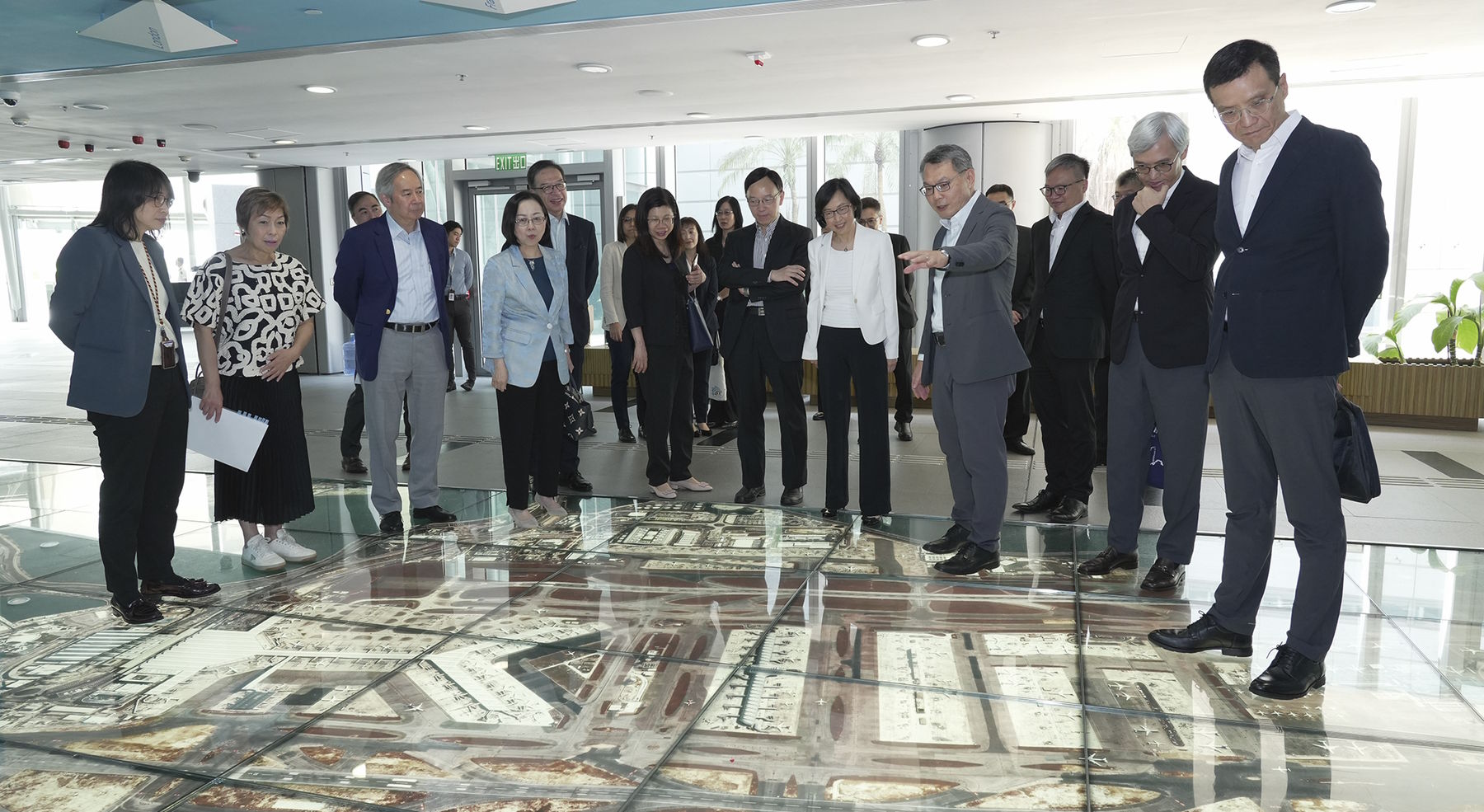 group_photo4